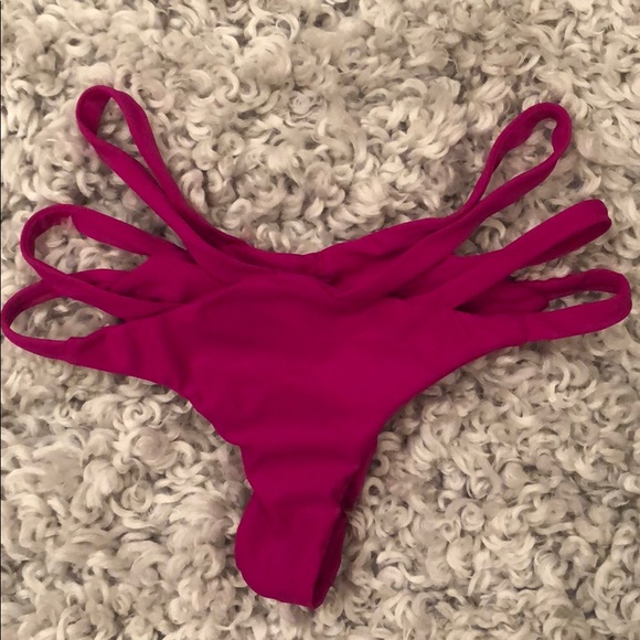 Issa de’ mar Bikini Top & Bottom - Picture 2 of 5